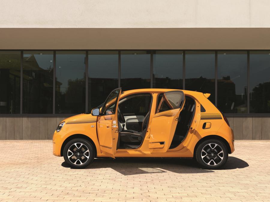  Renault Twingo 2019 года  (WW) (фото 15 из 42)